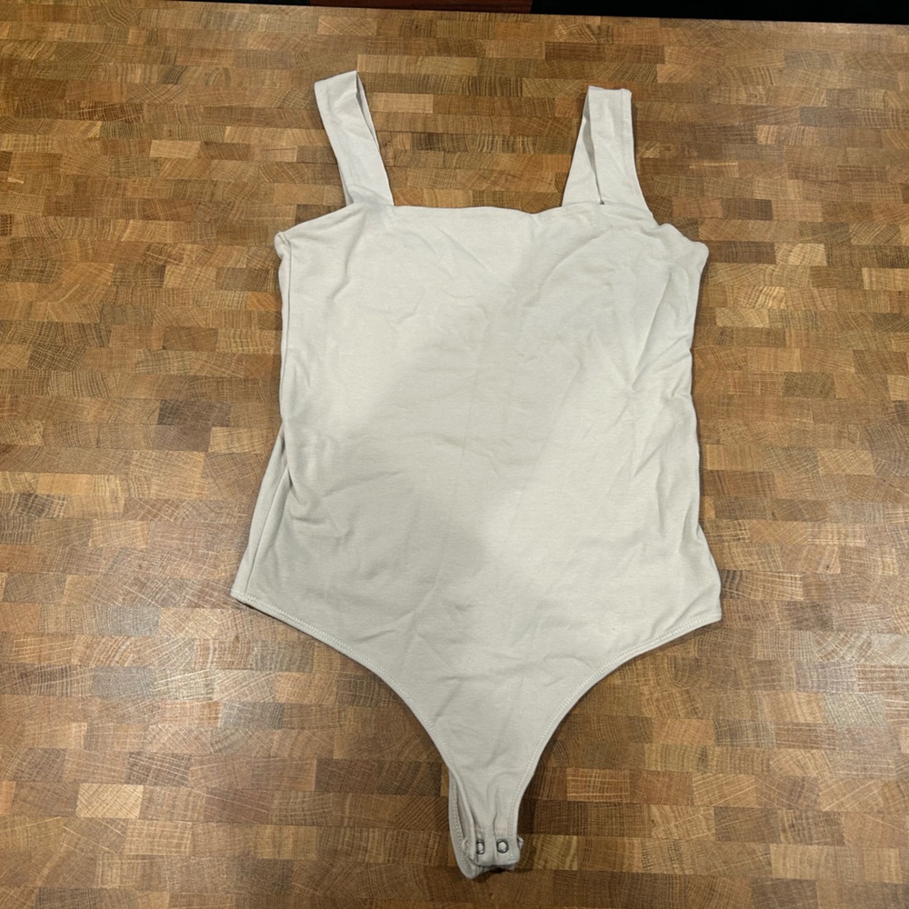 Abercrombie Bodysuit Cream Size Small